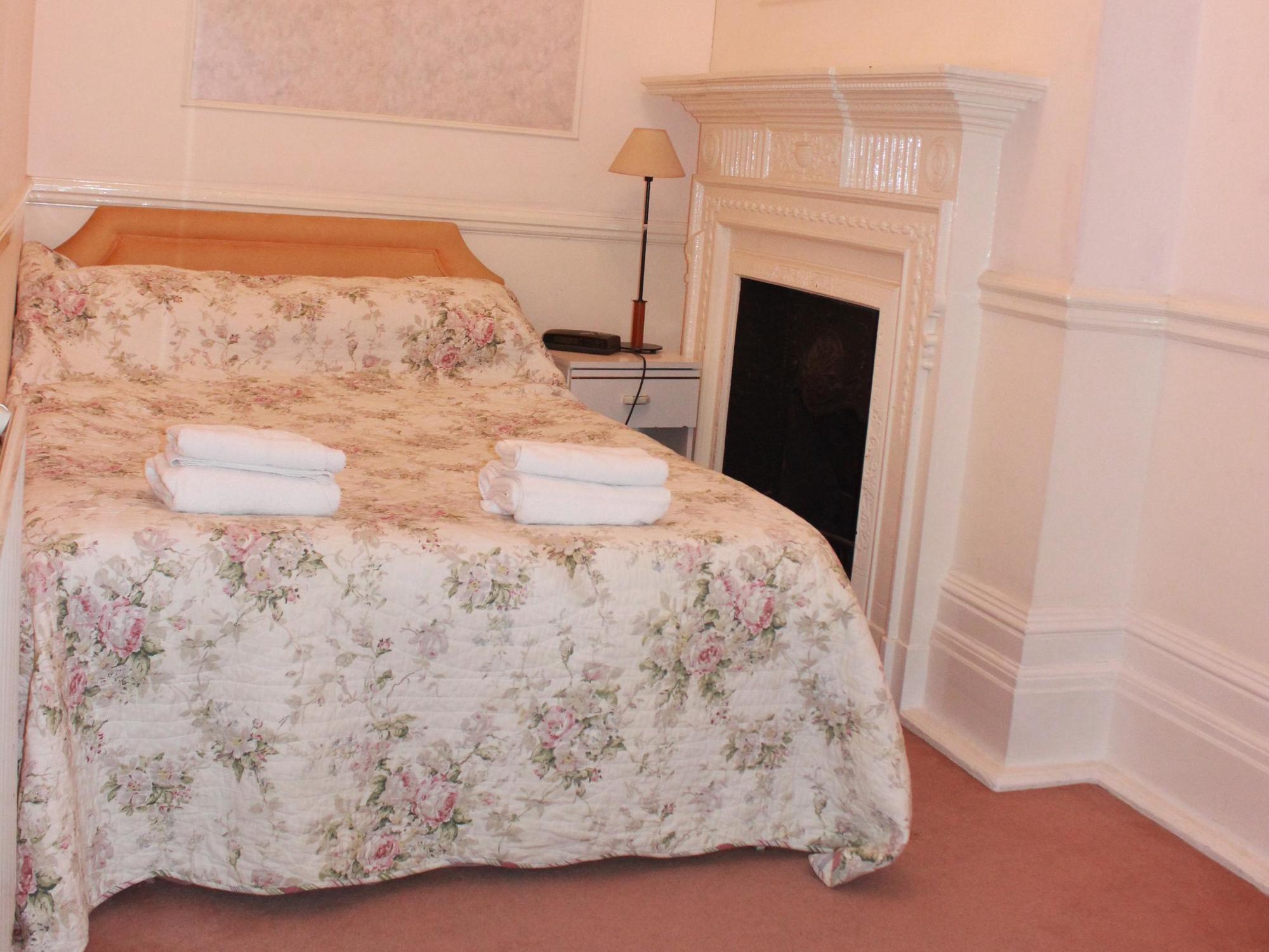 Kensingtoncourt Aparthotel Londen Buitenkant foto
