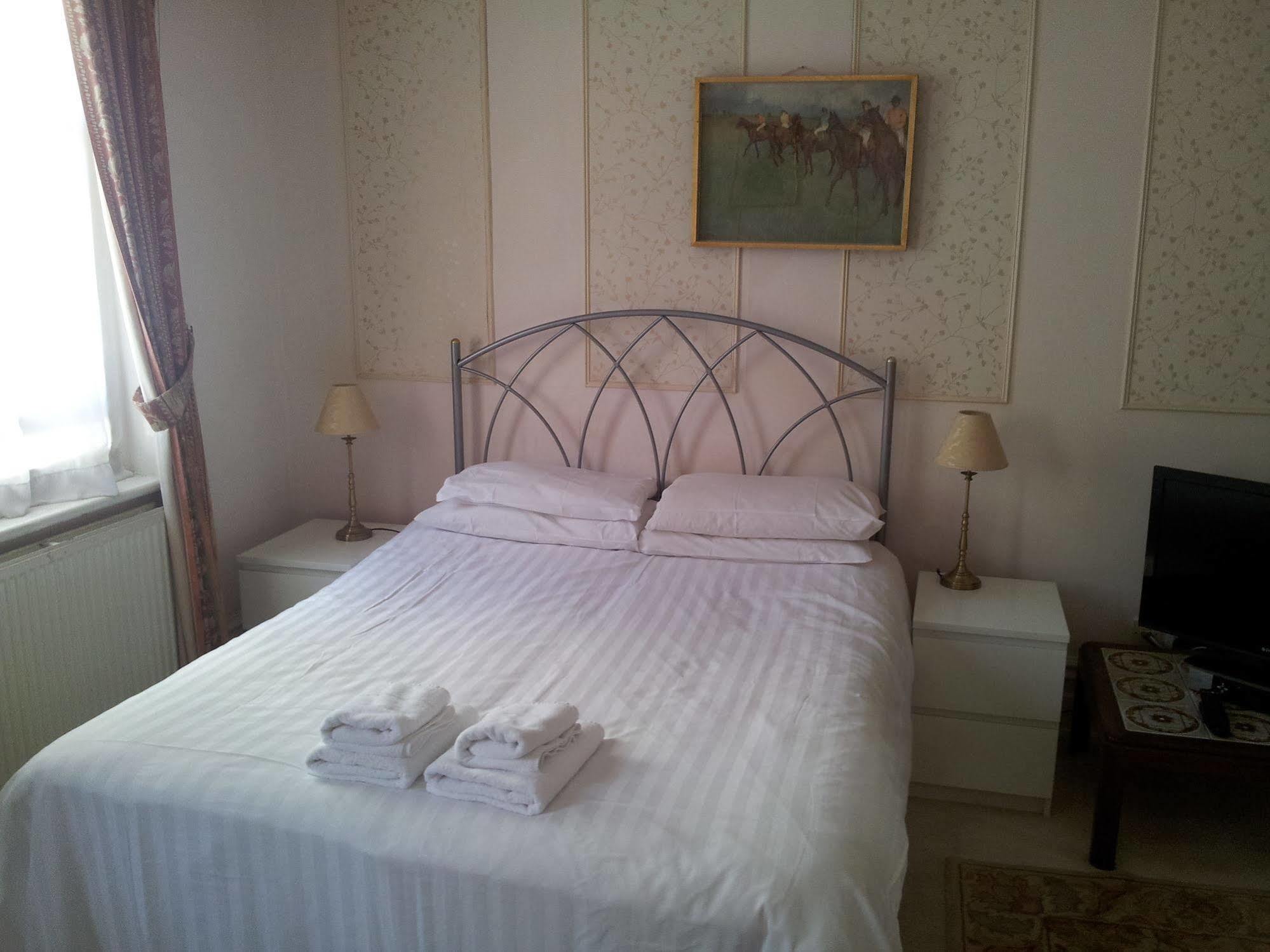 Kensingtoncourt Aparthotel Londen Buitenkant foto