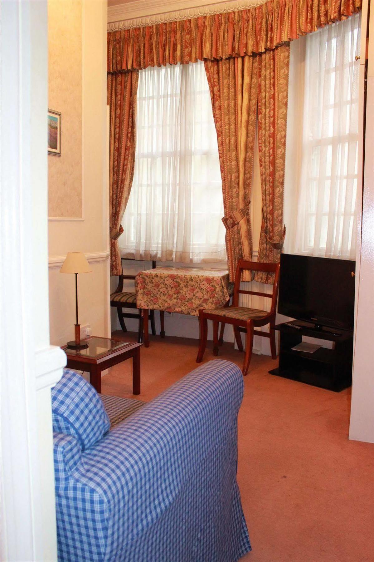 Kensingtoncourt Aparthotel Londen Buitenkant foto