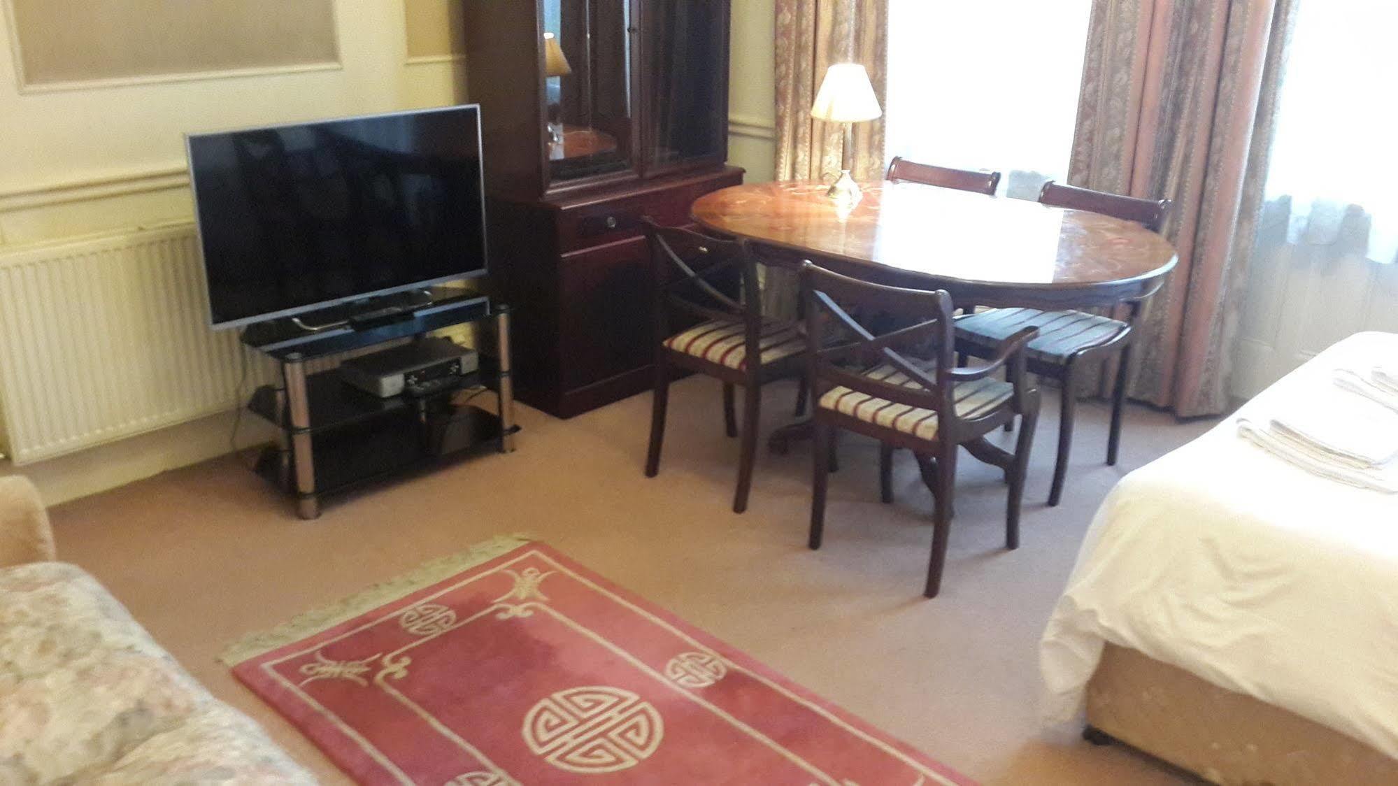 Kensingtoncourt Aparthotel Londen Buitenkant foto