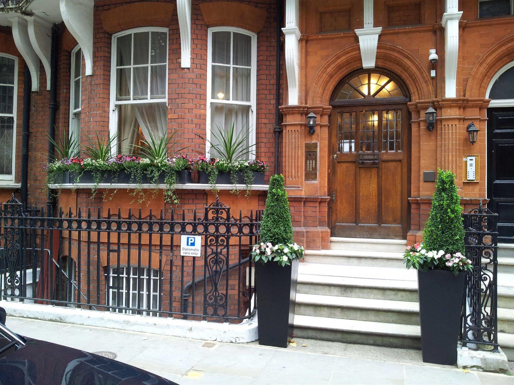 Kensingtoncourt Aparthotel Londen Buitenkant foto