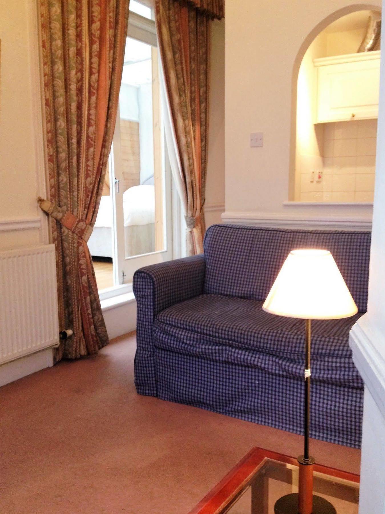 Kensingtoncourt Aparthotel Londen Buitenkant foto