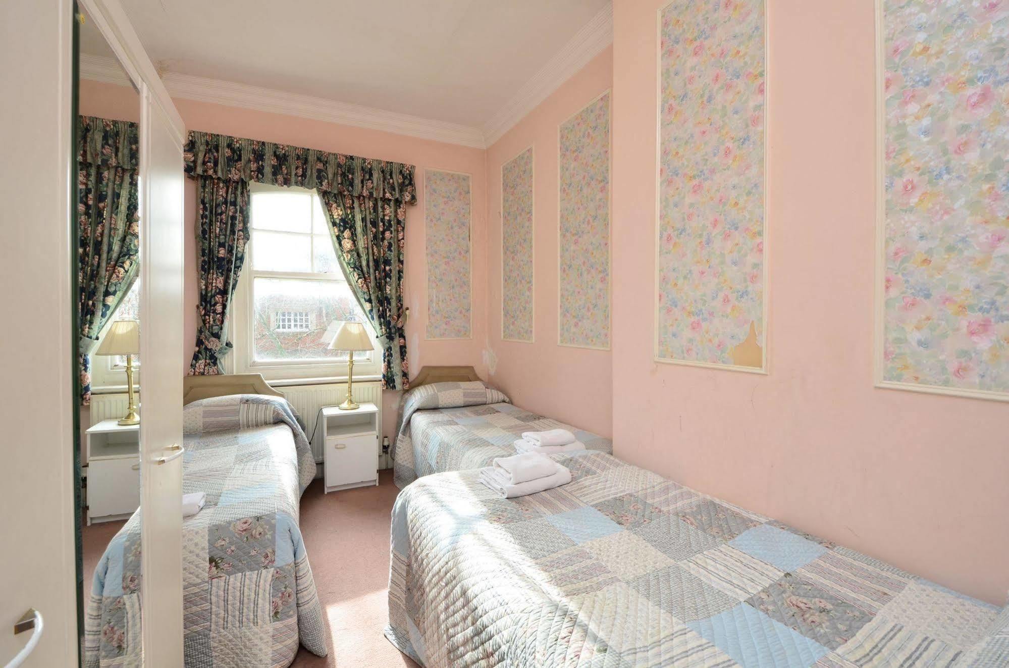 Kensingtoncourt Aparthotel Londen Buitenkant foto