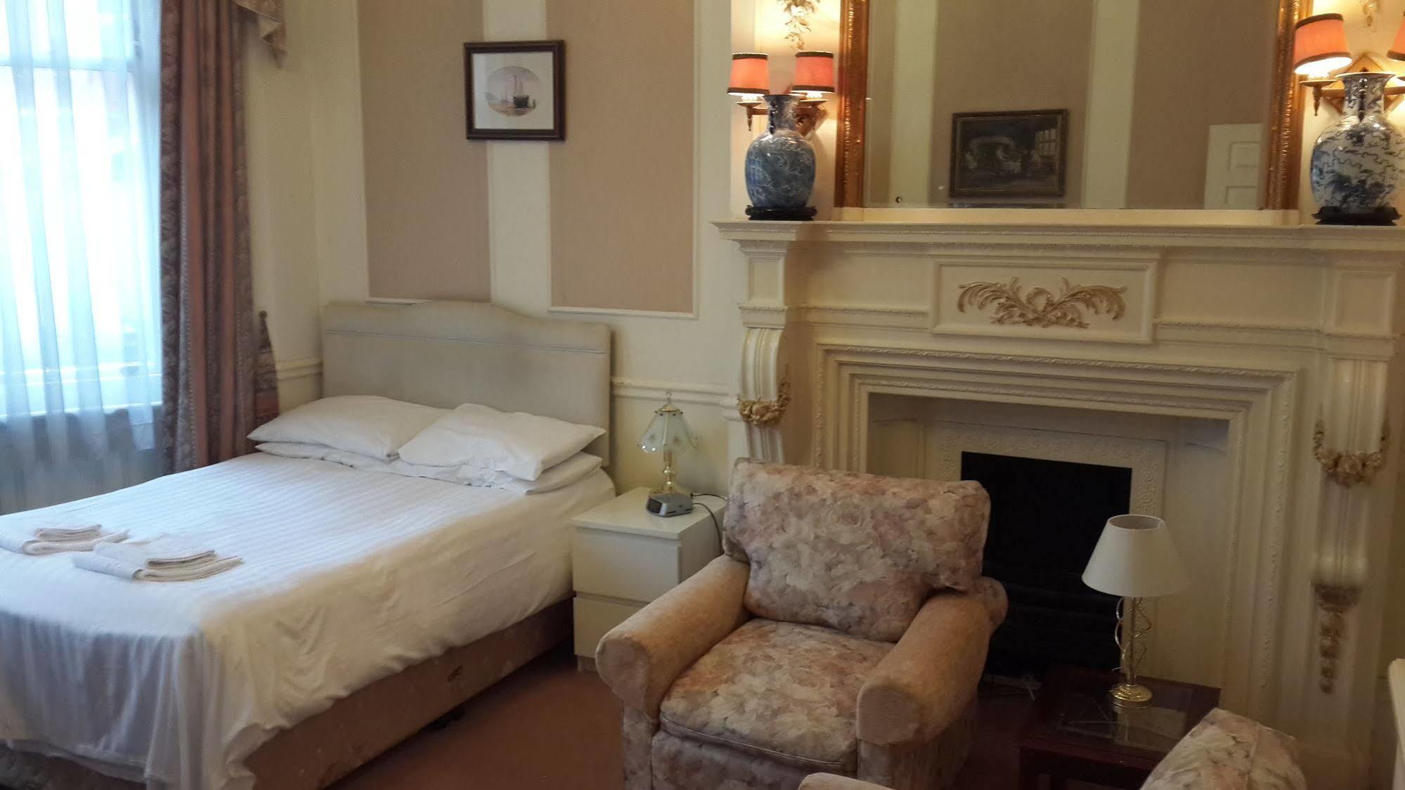Kensingtoncourt Aparthotel Londen Buitenkant foto